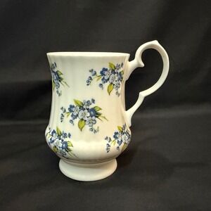 Vtg Royal Windsor Bone China Mug Blue Forget Me Not Flower Teacup Cup England